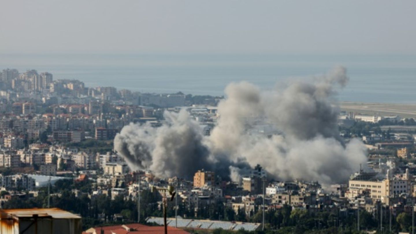 Rauch über Tschuaifet im Süden Beiruts