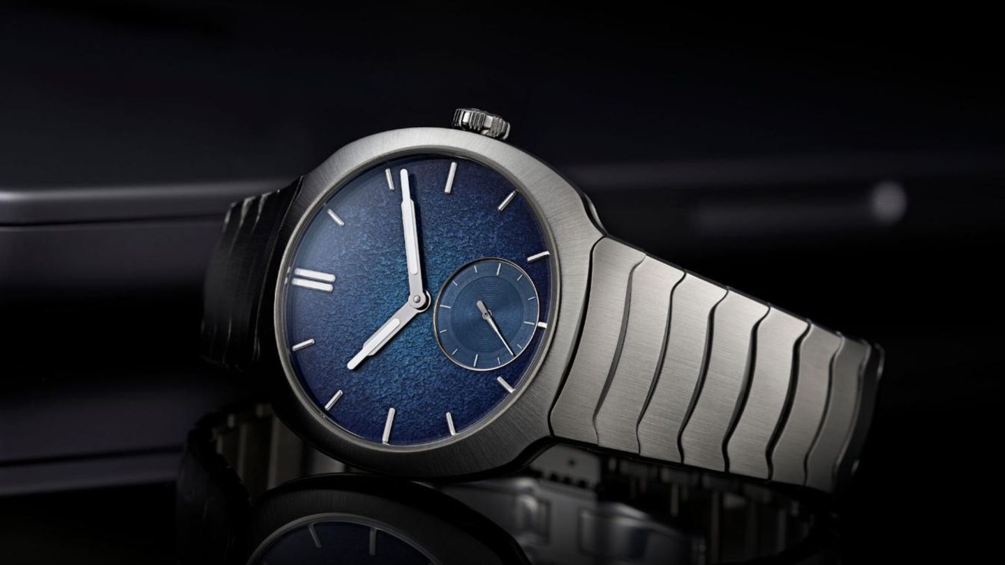 Uhr GPHG H. Moser & Cie Streamliner Small Seconds Blue Enamel