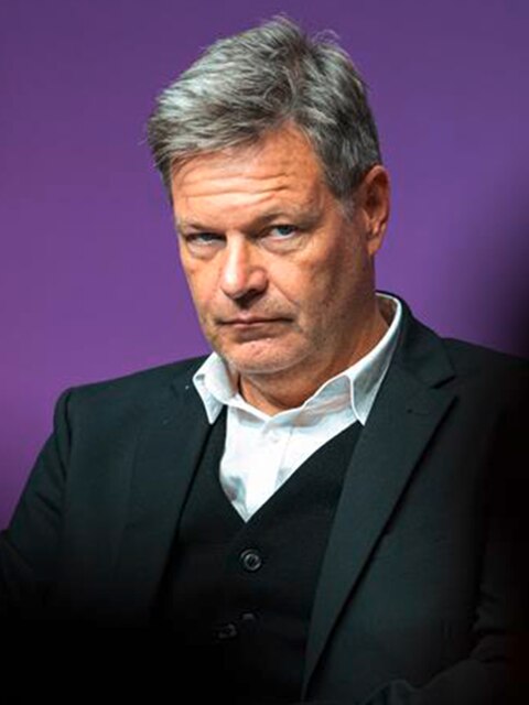 Robert Habeck: Grünen-Retter oder 11-Prozent-Kanzler? (Video)