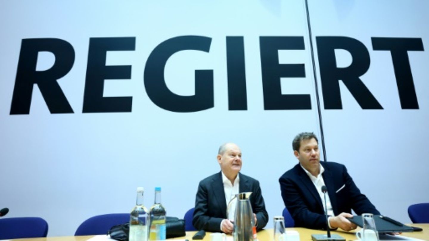 Klingbeil (r.) und Scholz