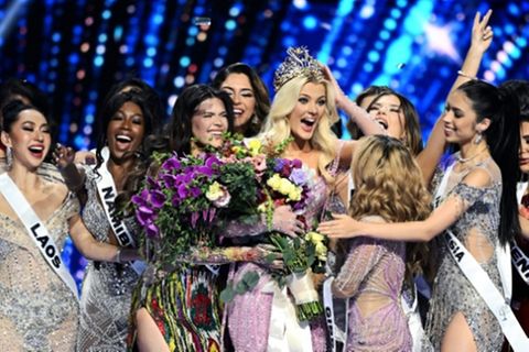 Victoria Kjaer Theilvig wird zur Miss Universe gekrönt