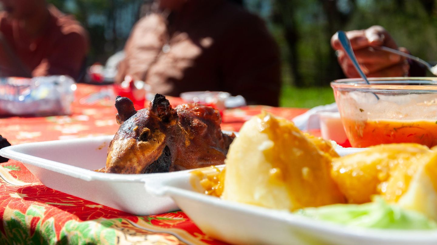Seltsamste Lebensmittel: gebratenes Meerschweinchen mit Kartoffel