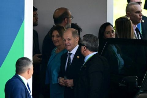 Olaf Scholz bei seiner Ankunft am Tagungsort in Rio