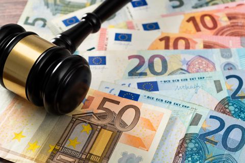 Facebook Klage Geld Gericht Klage