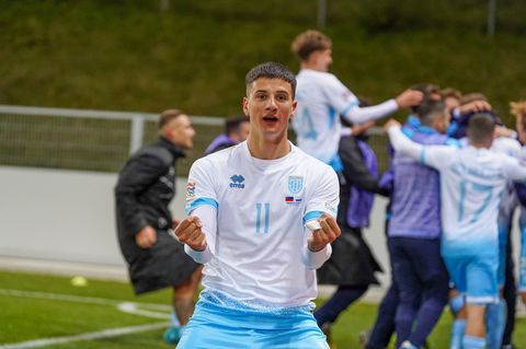 San Marinos Andrea Contadini jubelt nach dem 2:1-Führungstreffer gegen Liechtenstein