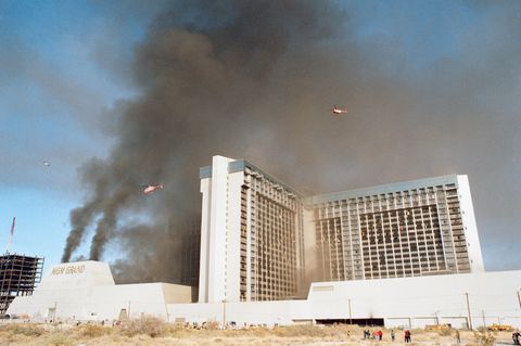 Das brennende MGM Grand Hotel in Las Vegas