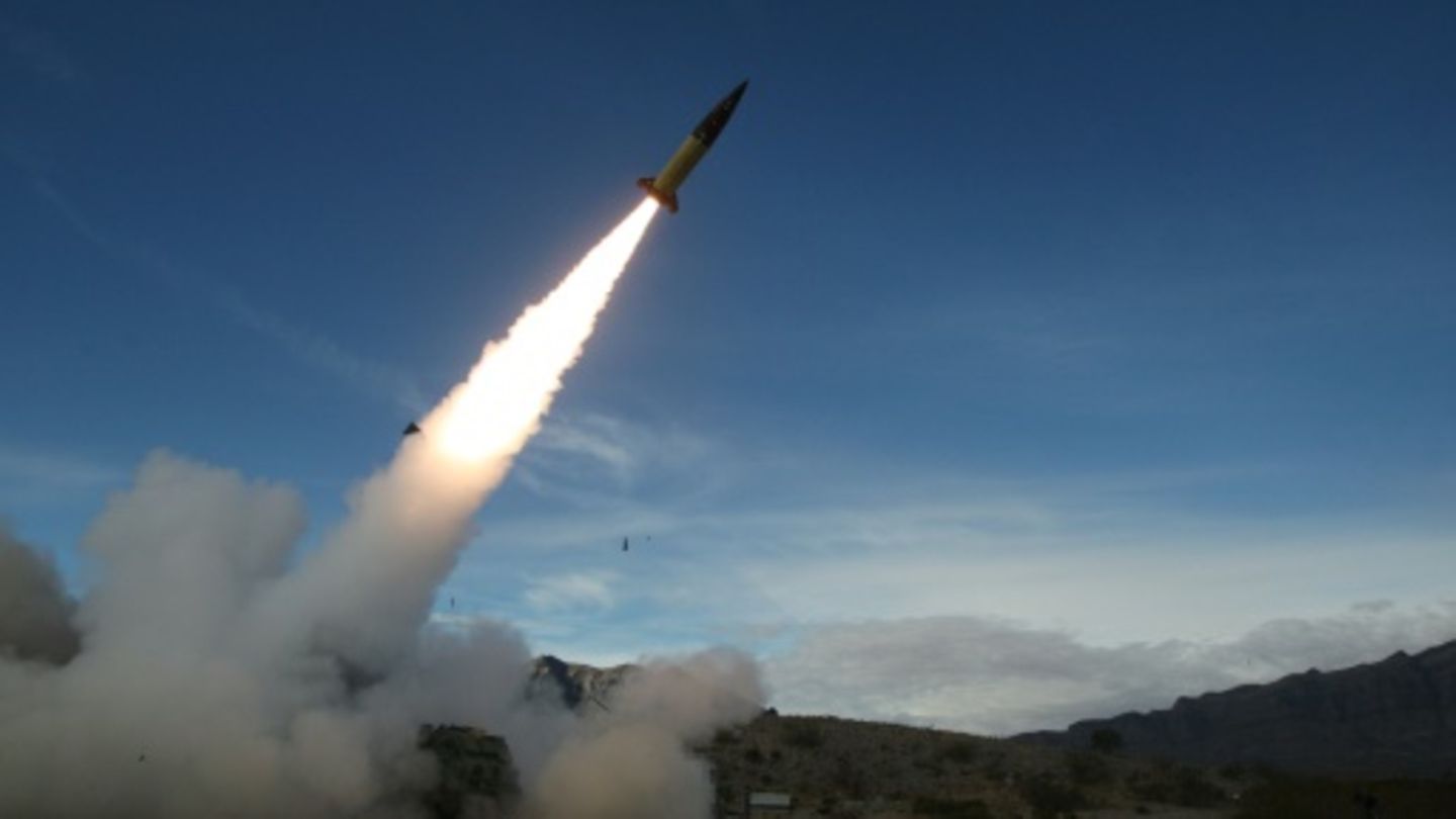Abschuss einer ATACMS-Rakete