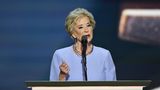Linda McMahon soll Amerika als Bildungsministerin zur "Nummer eins bei Bildung in der Welt machen". Dabei verlief der Großteil von McMahons beruflichem Werdegang fernab des Bildungswesens. Gemeinsam mit ihrem Ehemann machte sie die Wrestling-Liga WWE groß, ging 2009 in die Politik und versuchte unter anderem erfolglos, in den US-Senat gewählt zu werden. Derzeit führt die 76-Jährige zusammen mit Lutnick das Team für die Machtübergabe