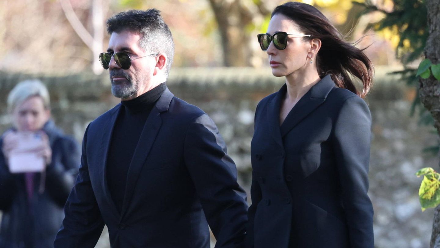 Simon Cowell bei Liam Paynes Trauerfeier Simon Cowell bei Liam Paynes Trauerfeier