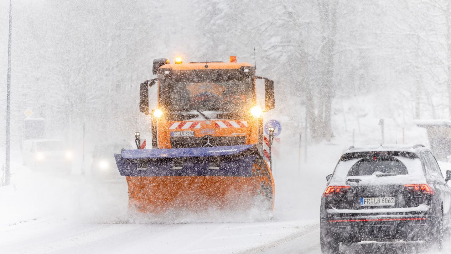 Wintereinbruch-im-S-den-Mehr-als-200-Unf-lle-im-S-dwesten-Behinderungen-auf-A81