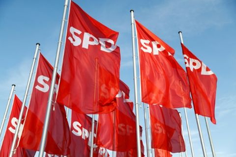 Fahnen mit SPD-Logo