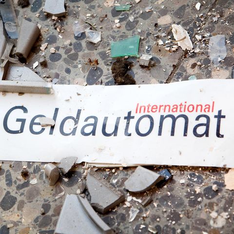 Gesprengter Geldautomat Symbolbild