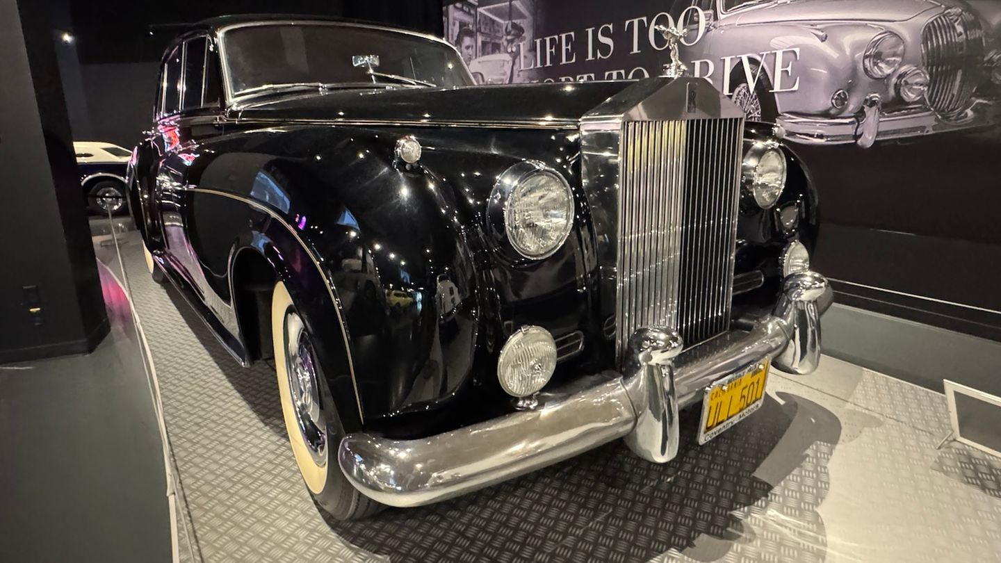 Elvis Presley Rolls-Royce Silver Cloud 1960