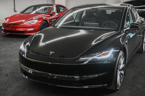 Tesla Model 3 TÜV Auto Elektroauto