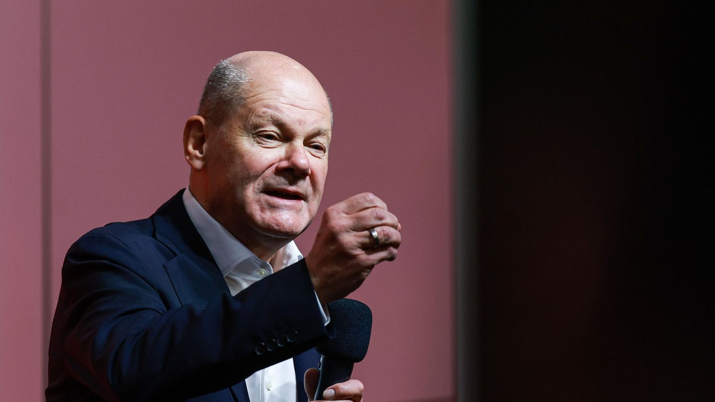 SPD board nominates Olaf Scholz as candidate for chancellor