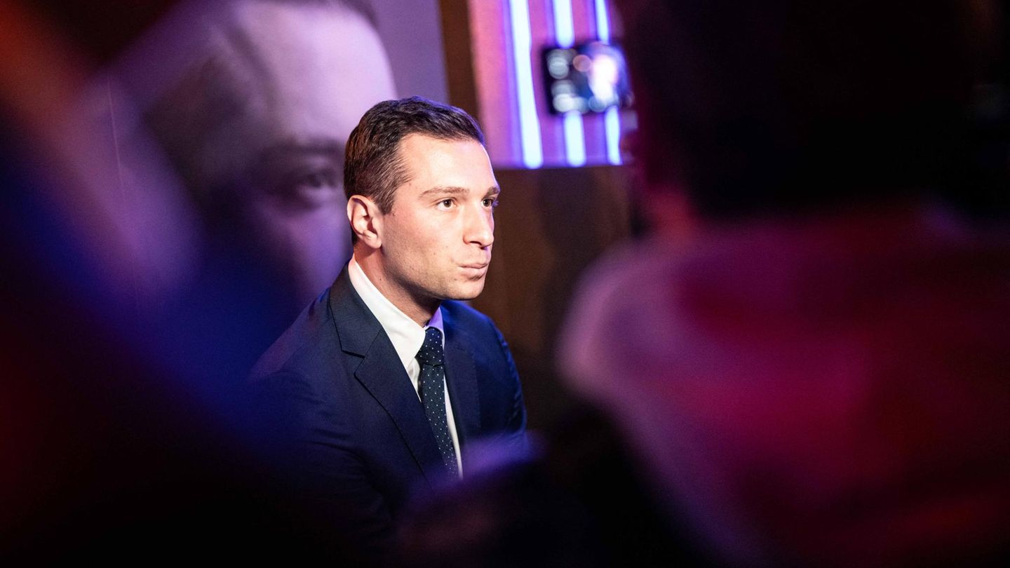 Jordan Bardella: Could this 29-year-old inherit Marine Le Pen?