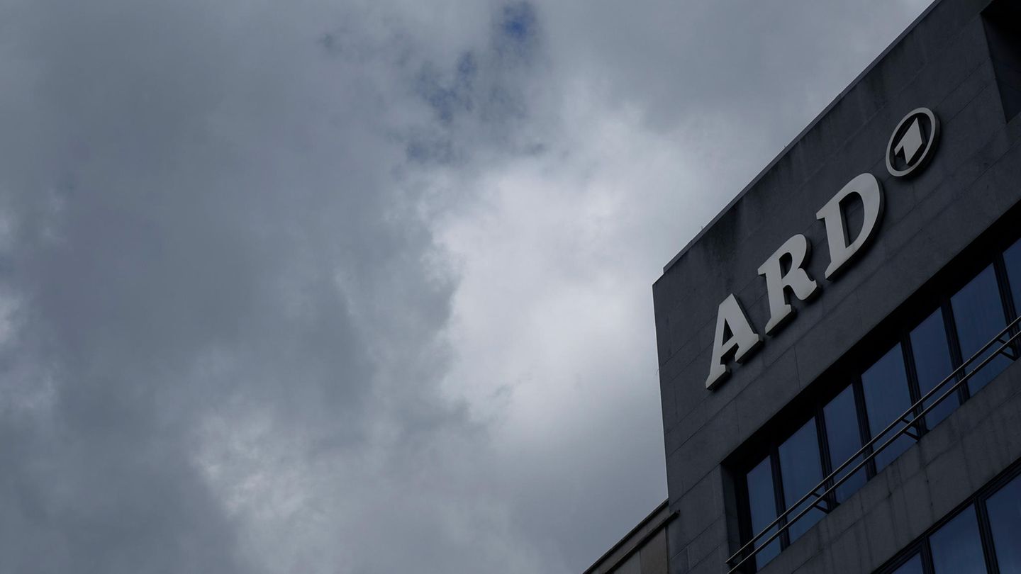 ARD employees expelled from Russia in retaliation