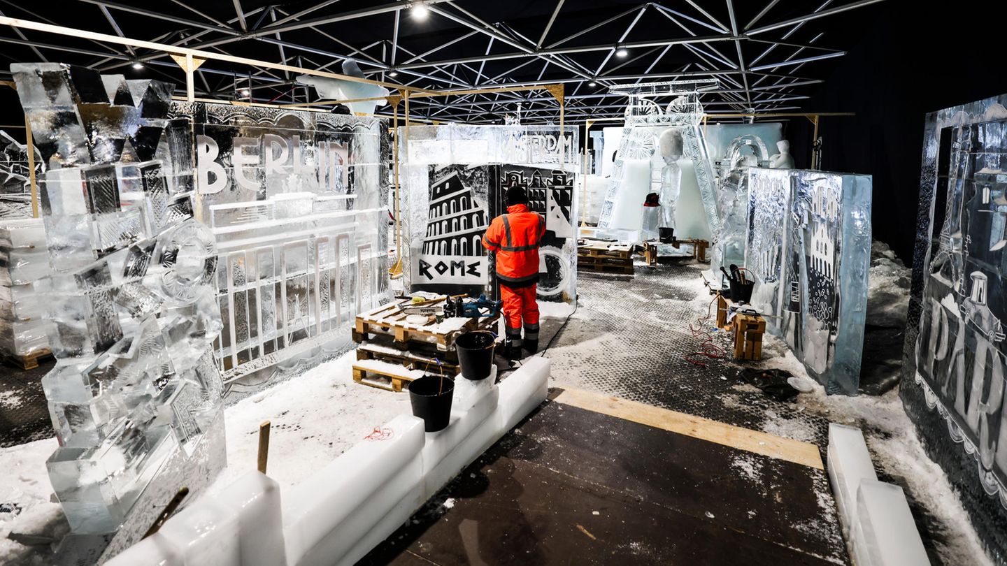 Eiswelt Oberhausen: Kunstwerke in der Thermohalle