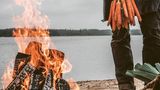 GRILLEN: "Gemüse vom Feuer" von Eva Helbæk Tram, Nicolai Tram (Die Gestalten Verlag), erhältlich bei Anbietern wie Amazon und Thalia