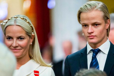 Marius Borg Høiby und seine Mutter Mette-Marit, die norwegische Kronprinzessin