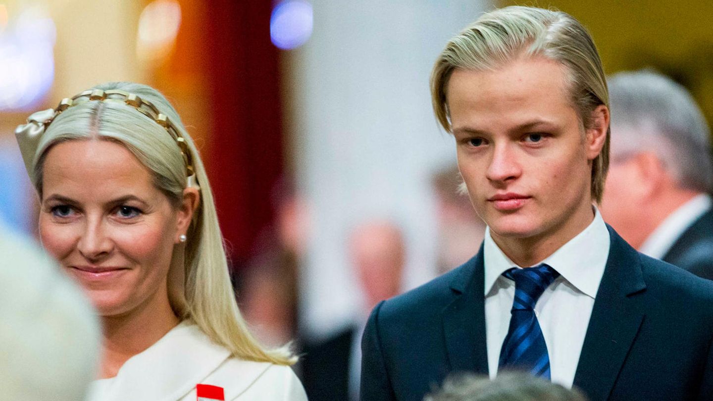 Marius Borg Høiby und seine Mutter Mette-Marit, die norwegische Kronprinzessin