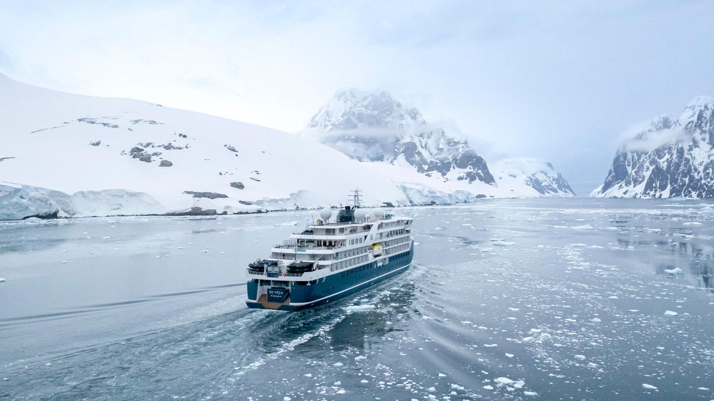Kreuzfahrtschiff SH Diana