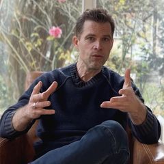 Bas Kast: Wie kann man es wirklich schaffen, auf Alkohol zu verzichten? (Video)