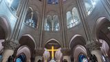Zeitgenössisch hingegen ist die Kirchenausstattung geworden