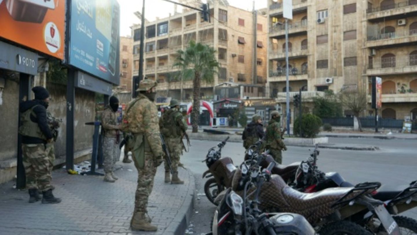 Regierungsfeindliche Kämpfer in Aleppo