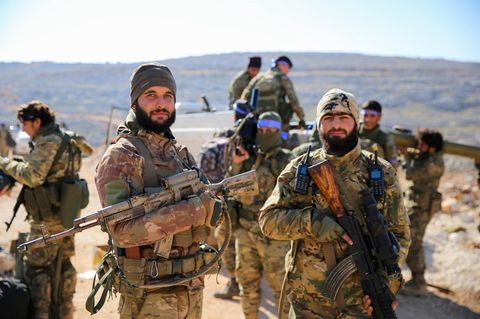 Rebellen im Westen der Provinz Aleppo in Syrien