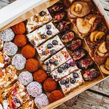 Verschenke eine Edelstahl-Lunchbox mit Gravur