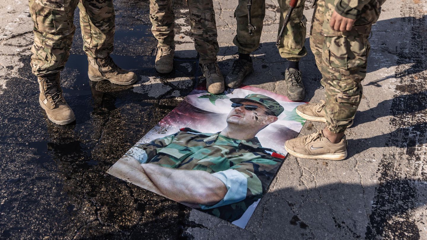 Rebel offensive in Syria: Is Assad’s dictatorial throne shaking?