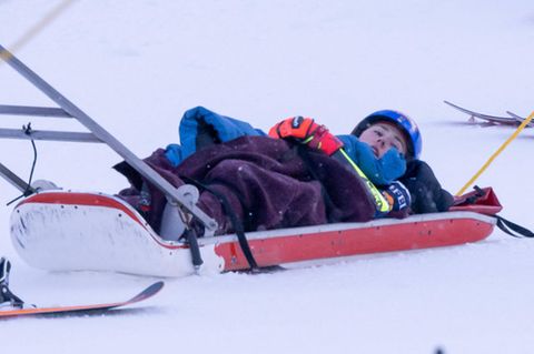 "Ich kann mich nur nicht bewegen": Mikaela Shiffrin ist beim Riesenslalom in Killington in den Fangzaun gekracht