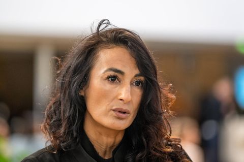 Agressive Selbstdarstellung: Nadia El Bouroumi vertritt zwei Angeklagte im Vergewaltigungsprozess von Avignon