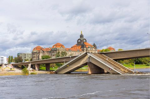 Die eingestürzte Carolabrücke in Dresden ist ein Symbol für die marode Infrastruktur. Als eine Ursache gilt die Schuldenbremse