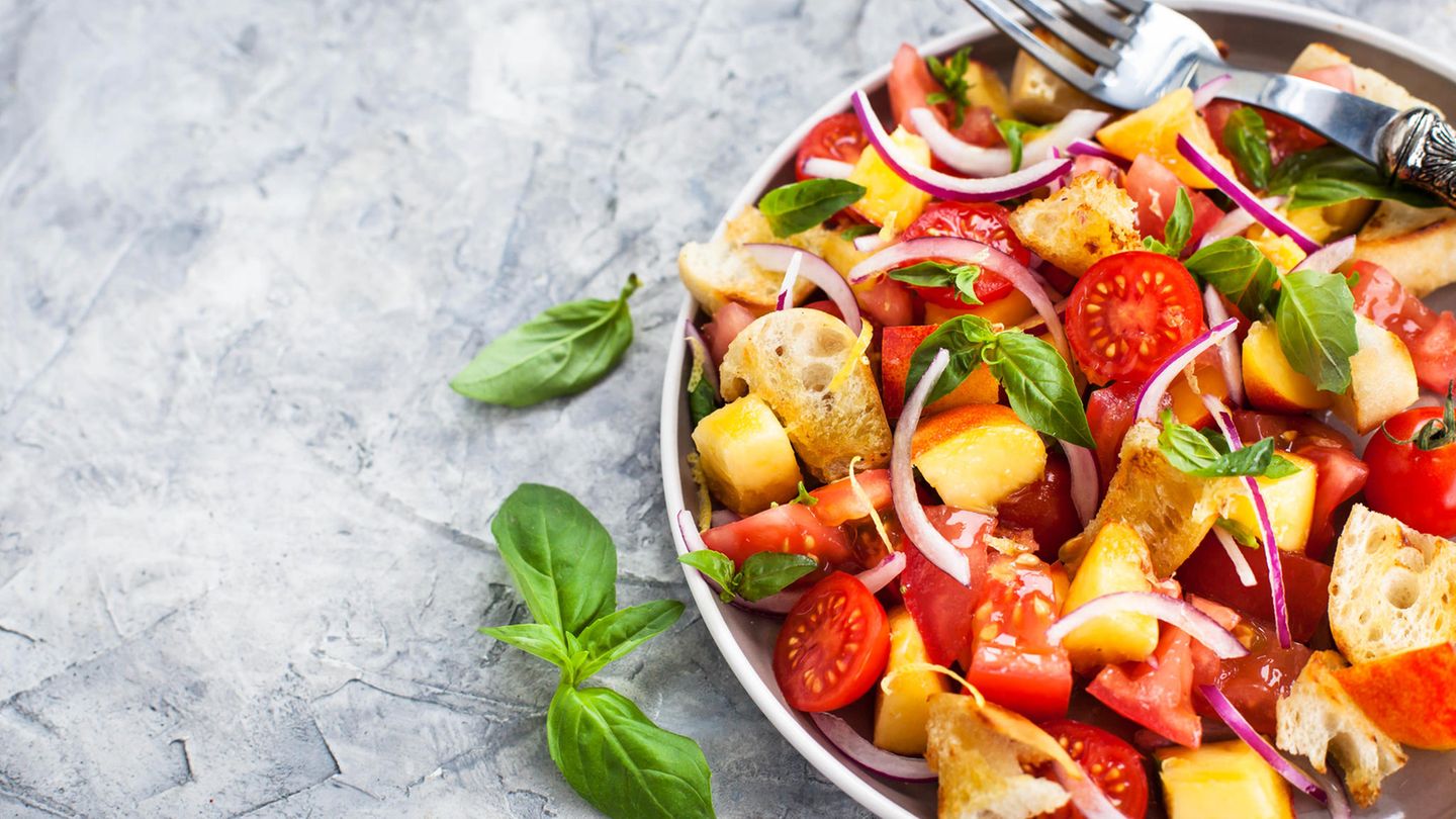Panzanell auf dem Teller