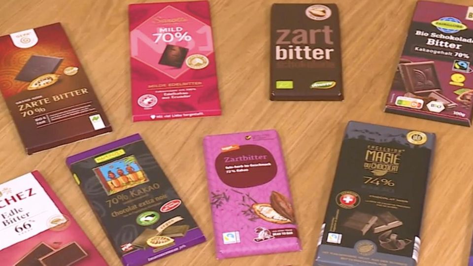 Gerade die (Vor-)Weihnachtszeit lädt zum naschen ein. Welche Qualitätsunterschiede es bei Schokolade geben kann, die nicht nur den Geschmack betreffen, sehen Sie im Video.