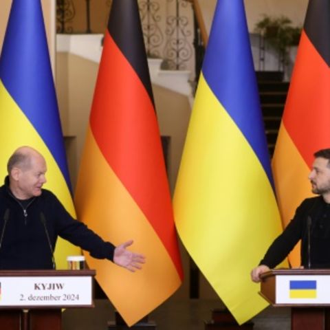 Olaf Scholz (l.) und Wolodymyr Selenskyj in Kiew