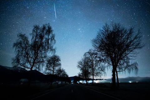 Die Sternschnuppen im Dezember tauchen am ganzen Himmel auf, der Ausstrahlungspunkt ist das Sternbild Zwillinge. (Archivbild) Fo