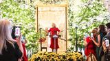 Jill Biden präsentiert die Dekoration