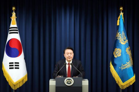 Südkoreas Präsident Yoon Suk Yeol am Rednerpult