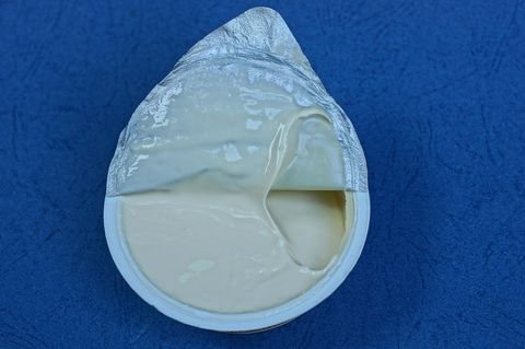 Mayonnaise im Becher