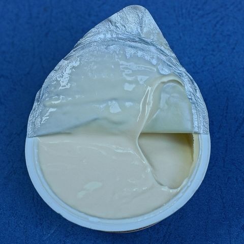 Mayonnaise im Becher