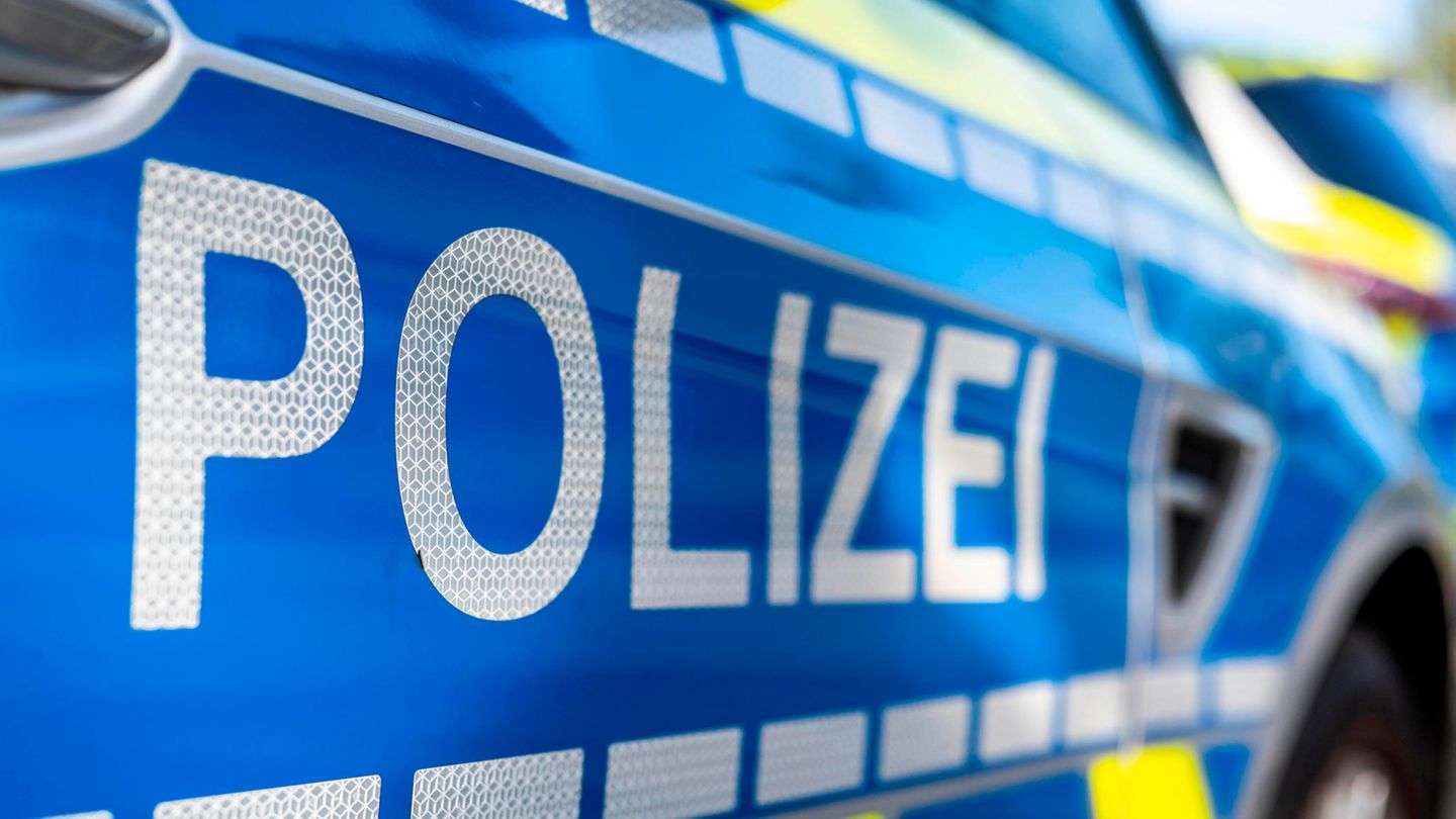 Die Polizei nahm einen Verdächtigen an einer Autobahnraststätte in Unterfranken fest