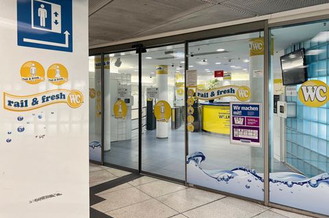 Rail & Fresh, Sanifair und Co: Bahnhof Toilette