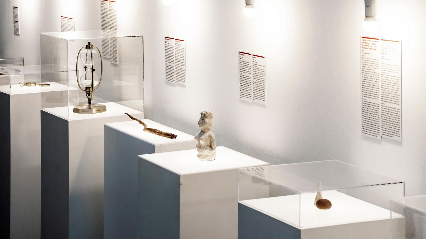 End of relationship: Museum of Broken Relationships, showing the remains