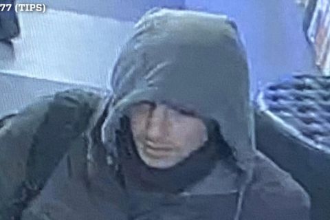 Aufnahme einer Überwachungskamera in New York zu den tödlichen Schüssen auf den Boss des Versicherungskonzerns UnitedHealthcare