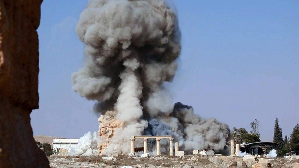 An explosion in Plamyra.