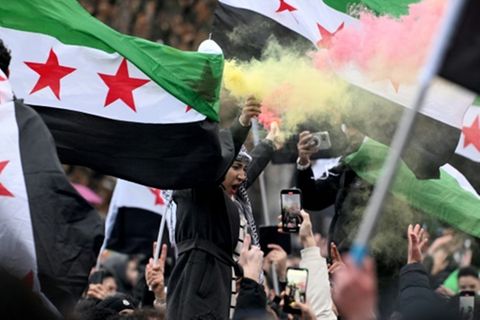 Syrische Flaggen in Berlin