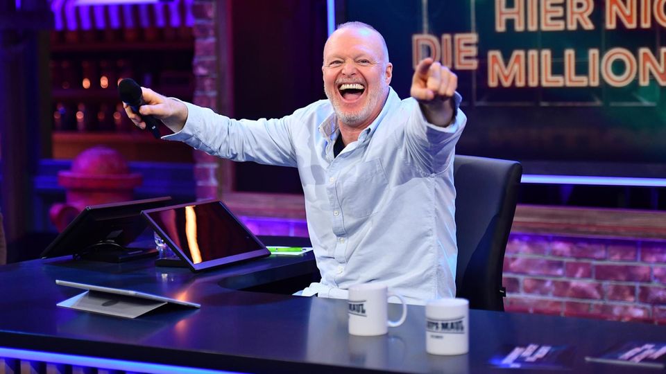 Stefan Raab in seiner Show "Du gewinnst hier nicht die Million"